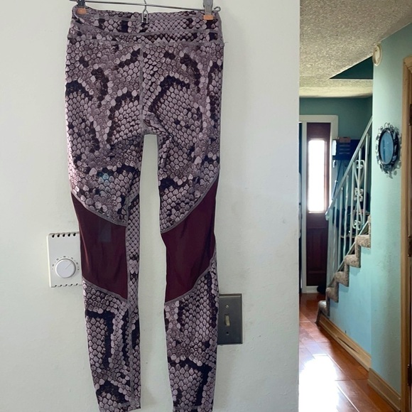 VARLEY Mesh Addison Thighs Size Small Leggings - Picture 3 of 5